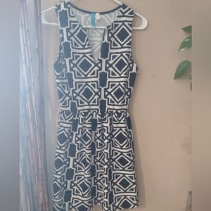Francesca's BUTTONS Black & Off White Women's M Dress